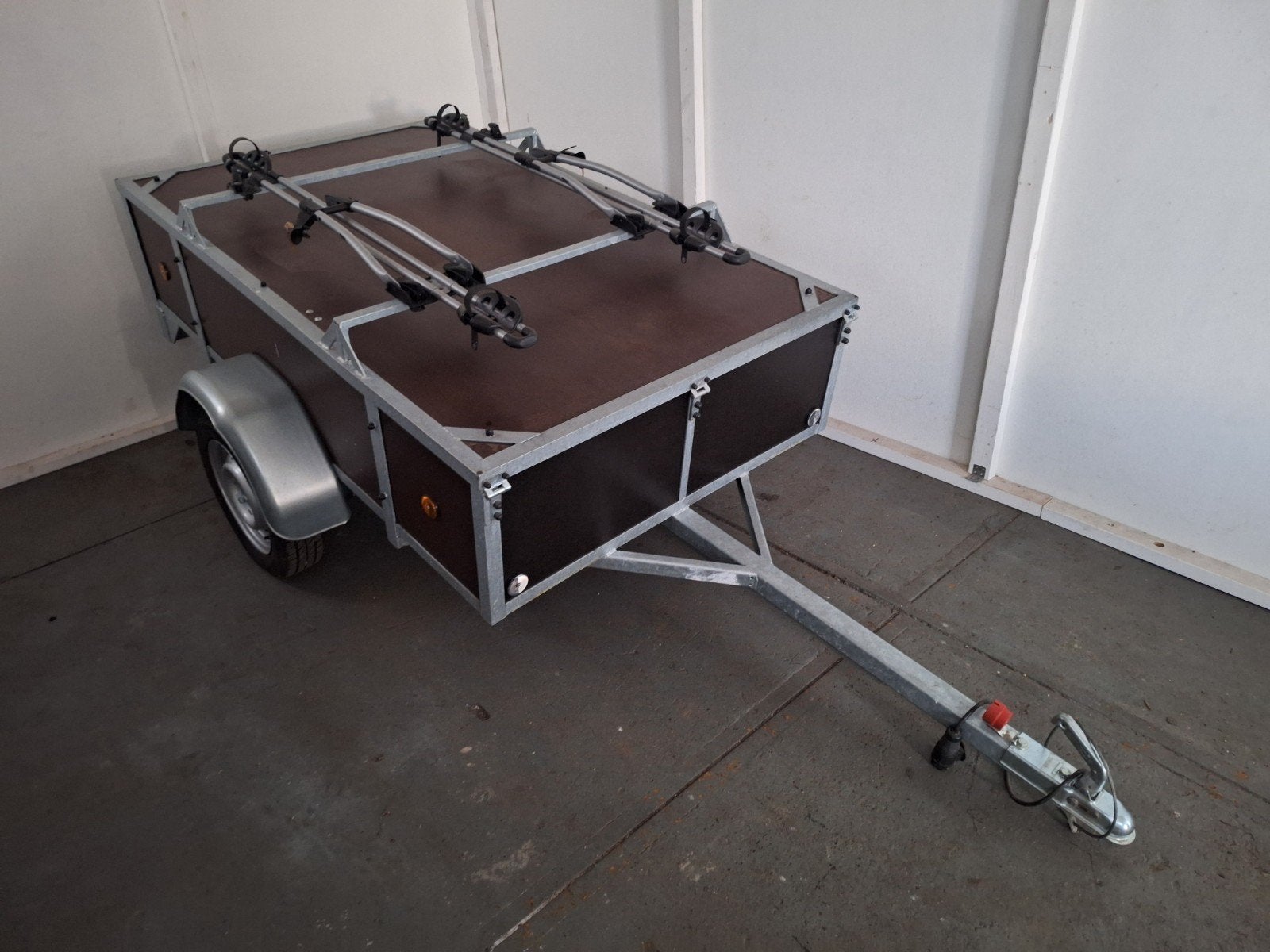 Gesloten bagagewagen - Zo goed als nieuw, Ophalen of Verzenden, Zo goed als nieuw