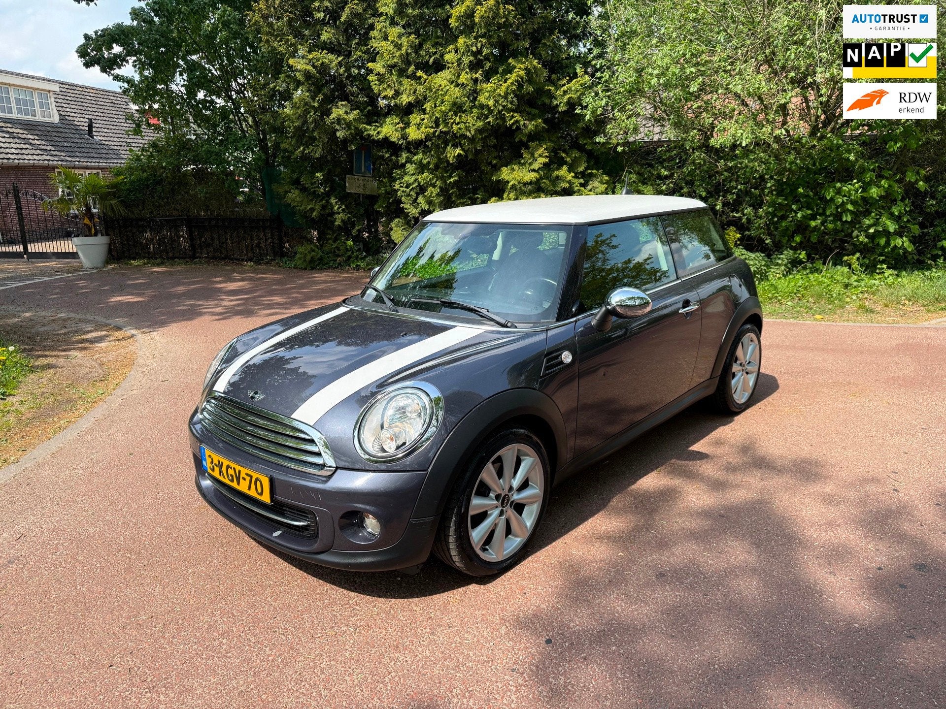 Mini Mini 1.6 Cooper Westminster / Navi / Airco / NAP / PDC, Auto's, Mini, Voorwielaandrijving, Gebruikt, Euro 6, 4 cilinders