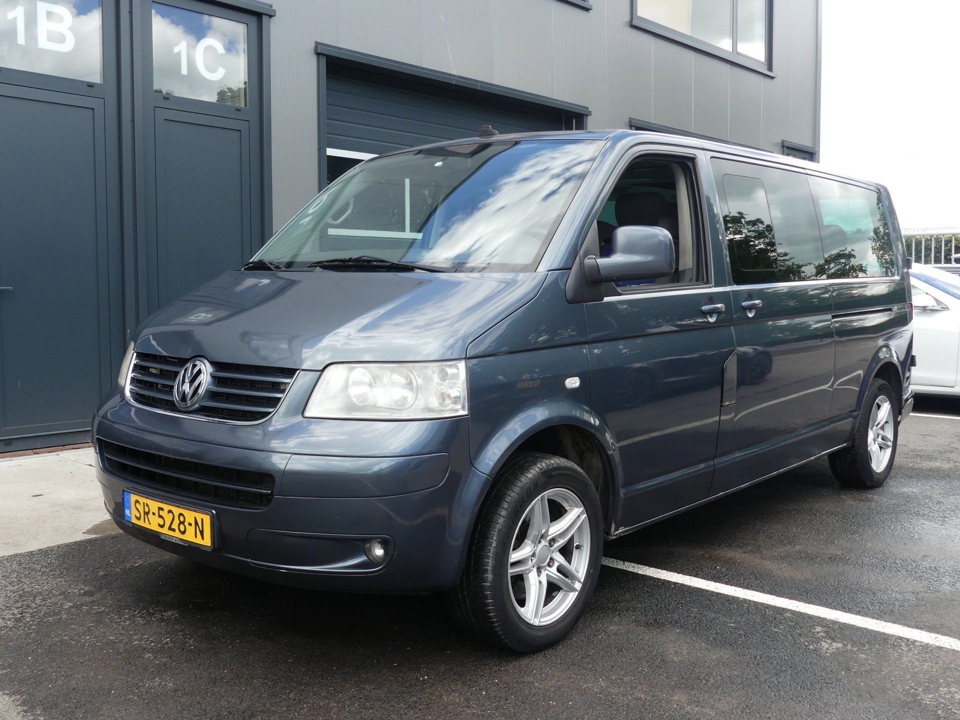 Caravans And Camping Volkswagen