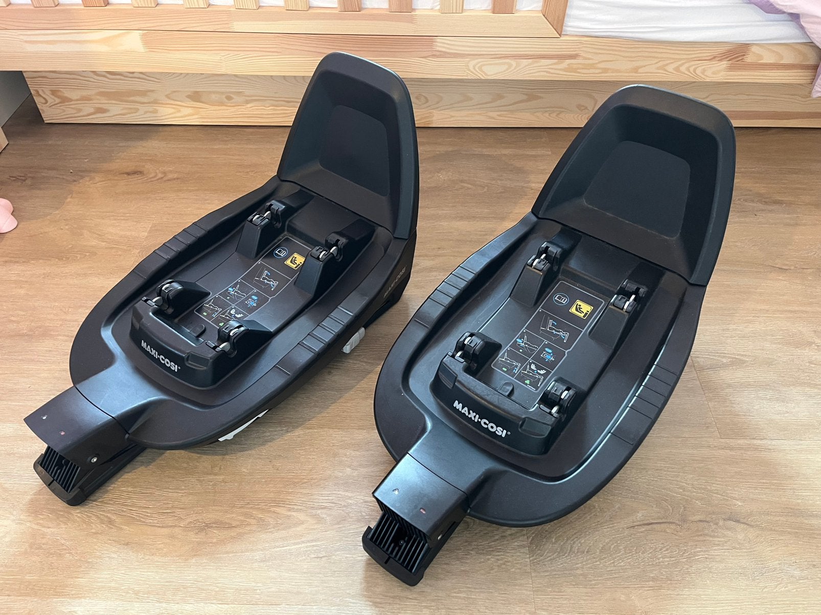maxi-cosi familyfix 2 (2 stuks), Kinderen en Baby's, Ophalen, Afneembare rugleuning, Zo goed als nieuw, Isofix