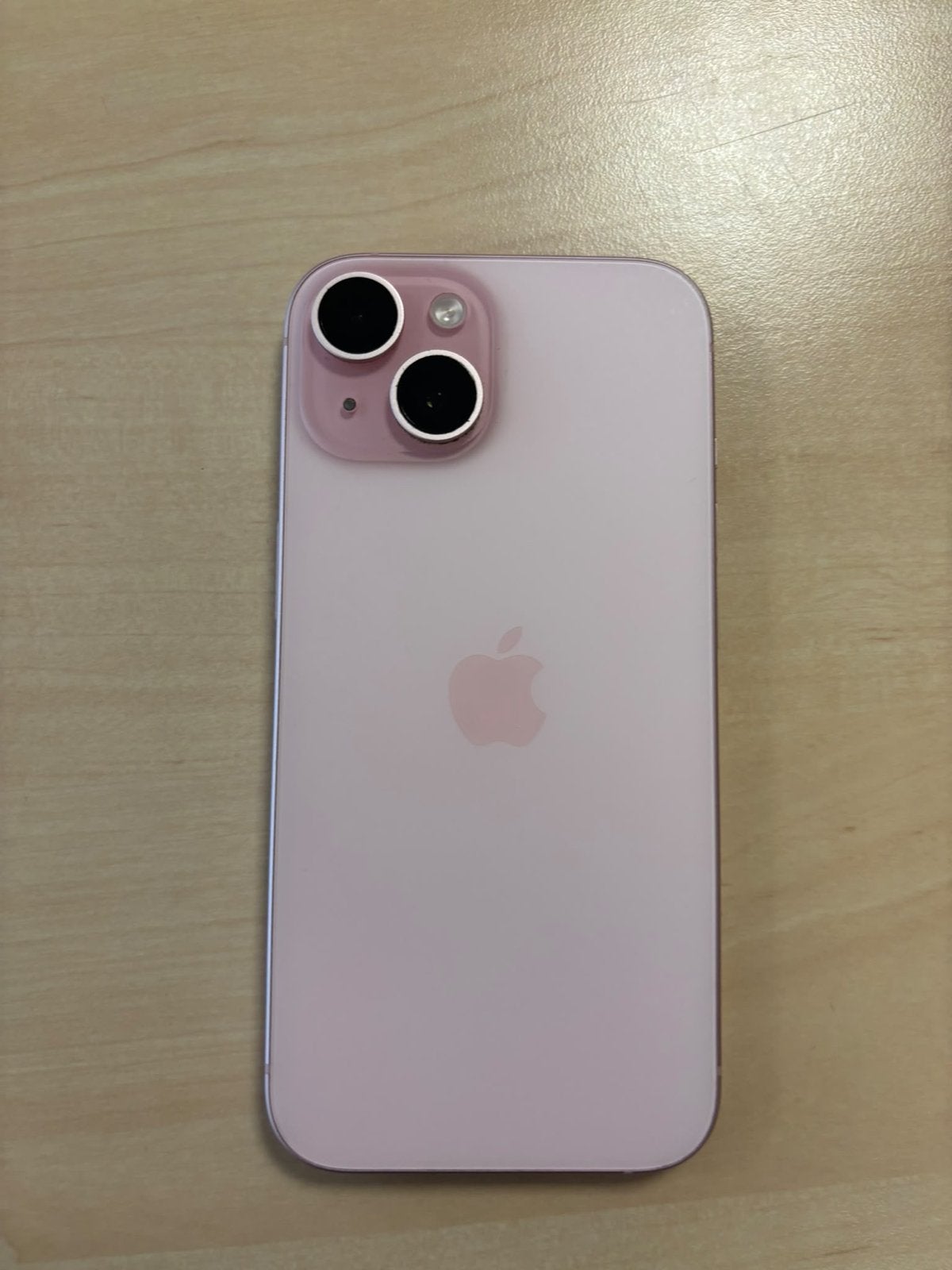 iPhone 15 - Roze, Ophalen, IPhone 15, 86 %, Roze