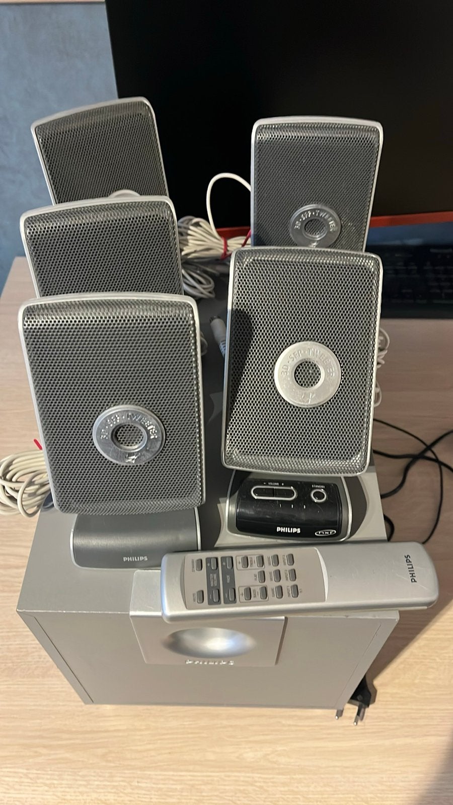 Philips Surround Sound Speakerset, Audio, Tv en Foto, Luidsprekers, Ophalen, Philips, Gebruikt, Afstandsbediening