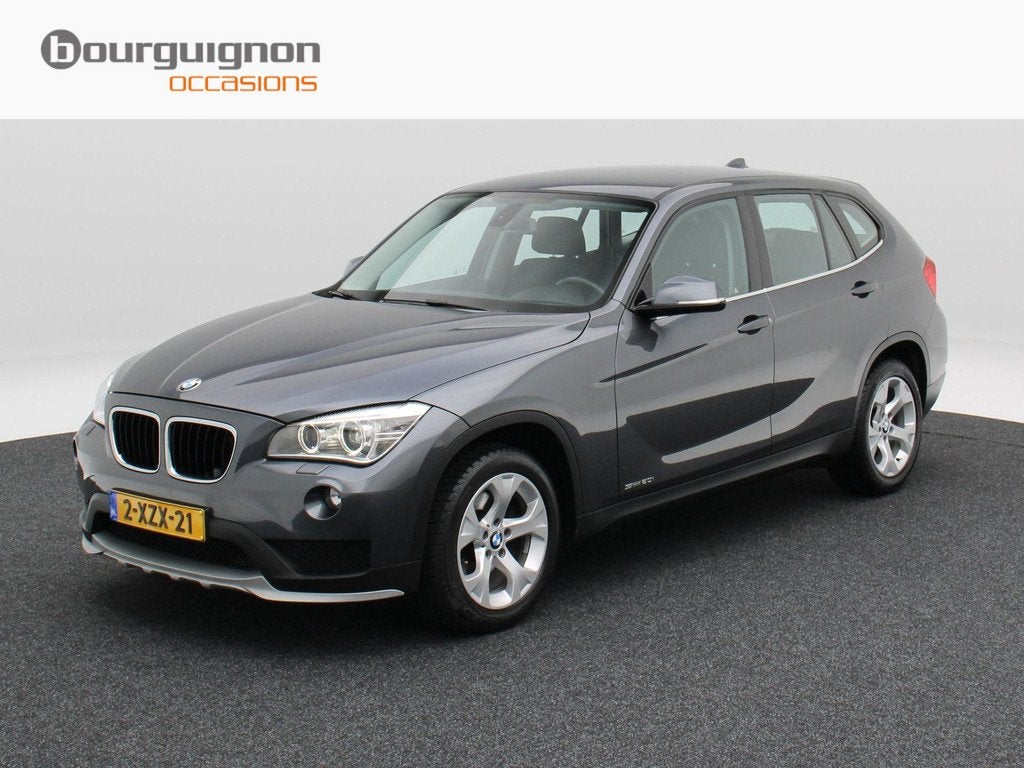 BMW X1 sDrive20i 183 Pk Automaat Executive | Trekhaak | Bi X, Auto's, BMW, Euro 6, 4 cilinders, Origineel Nederlands, Parkeersensor