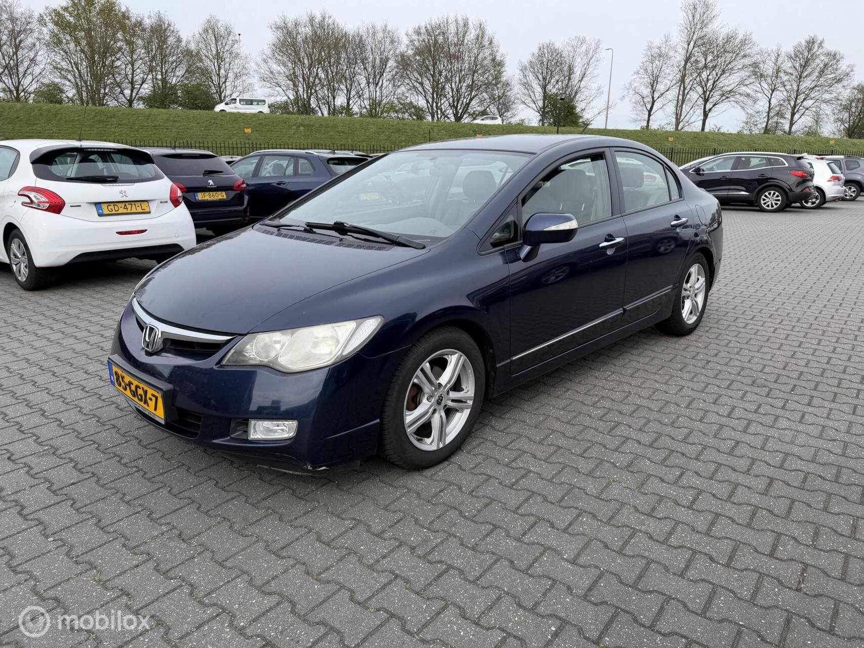 Honda Civic 1.3 Hybrid leer, Gebruikt, 4 cilinders, Blauw, 116 pk