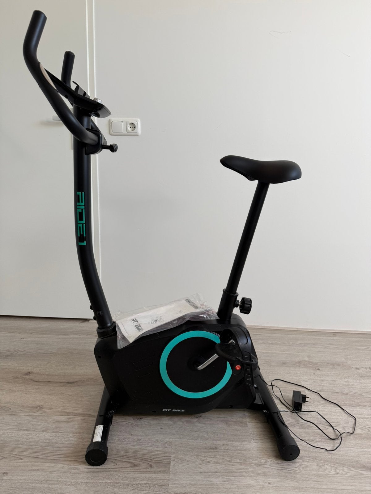FitBike Ride 1 hometrainer, Ophalen, Zo goed als nieuw, Hometrainer