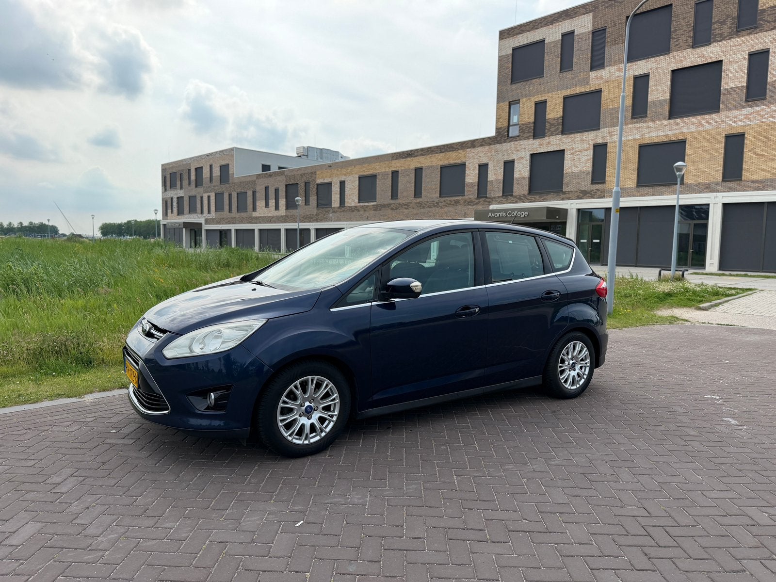 Ford C-Max 1.6 Ti-vct 92KW 2012 Titanium Trekhaak APK03-2027, Auto's, Ford, Voorwielaandrijving, 1596 cc, 125 pk, 4 cilinders