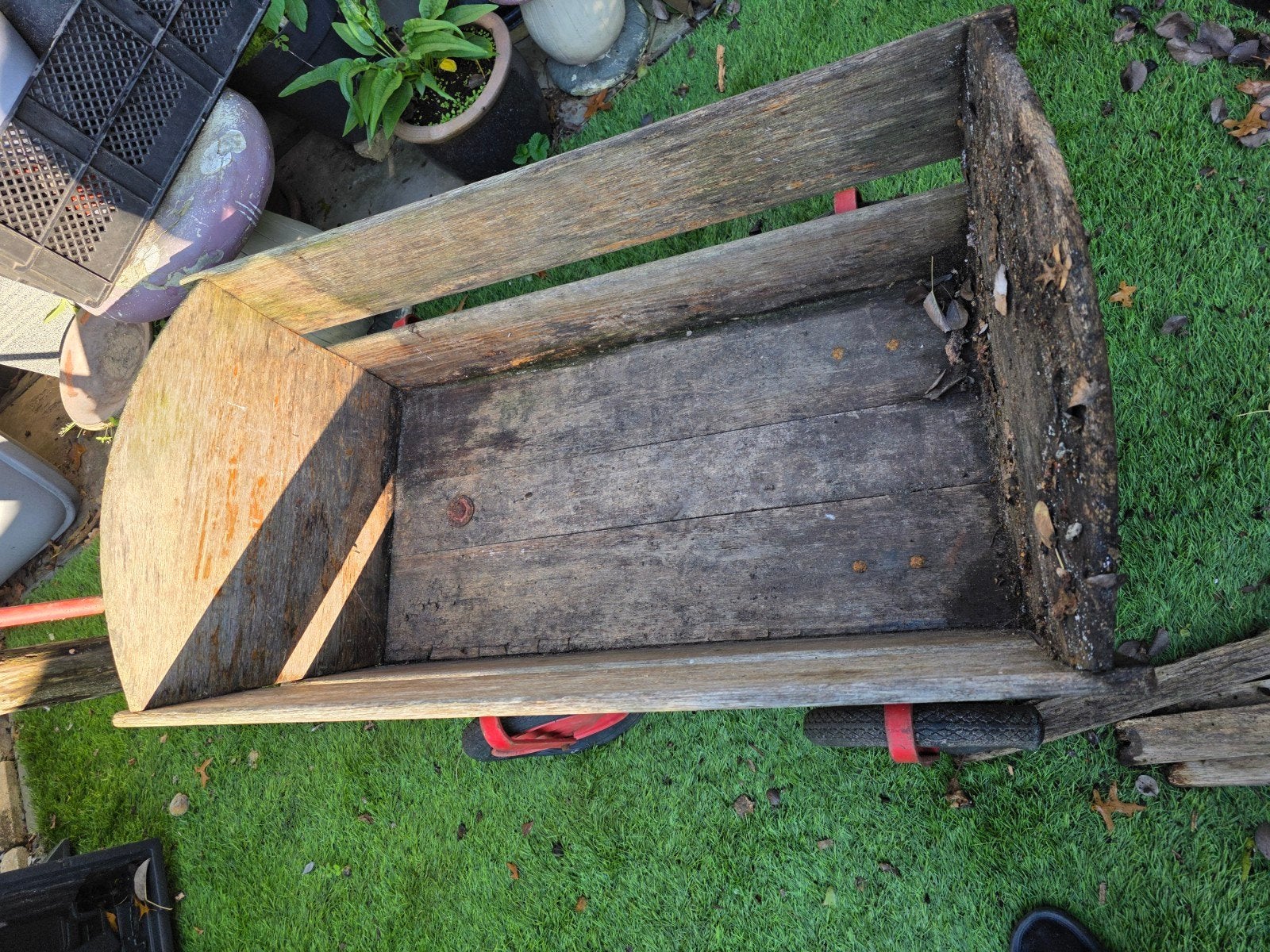 Houten bolderkar met rode trekstang en wielen, Ophalen, Gebruikt, Handmatig, Tweewielig