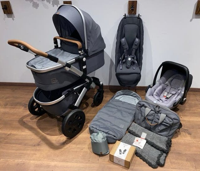 Joolz Geo2 Gorgeous Grey 3in1 Kinderwagen incl Accessoires, Ophalen, Joolz, Zo goed als nieuw, Eikenlaan 76 Spijkenisse