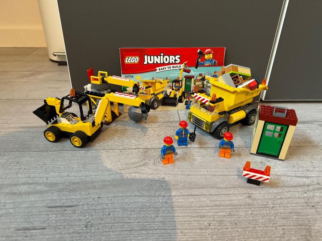 Lego 10734 juniors Sloopterrein (Compleet Geen Doos), Ophalen of Verzenden, Zo goed als nieuw