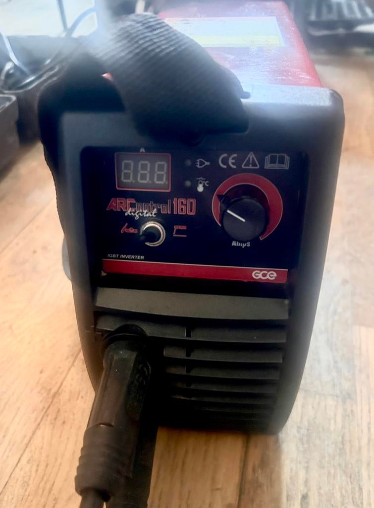 GCE inverter, 160 Ampère “Arcontrol 160”, Ophalen, Zo goed als nieuw, 150 tot 250 ampère, Elektroden