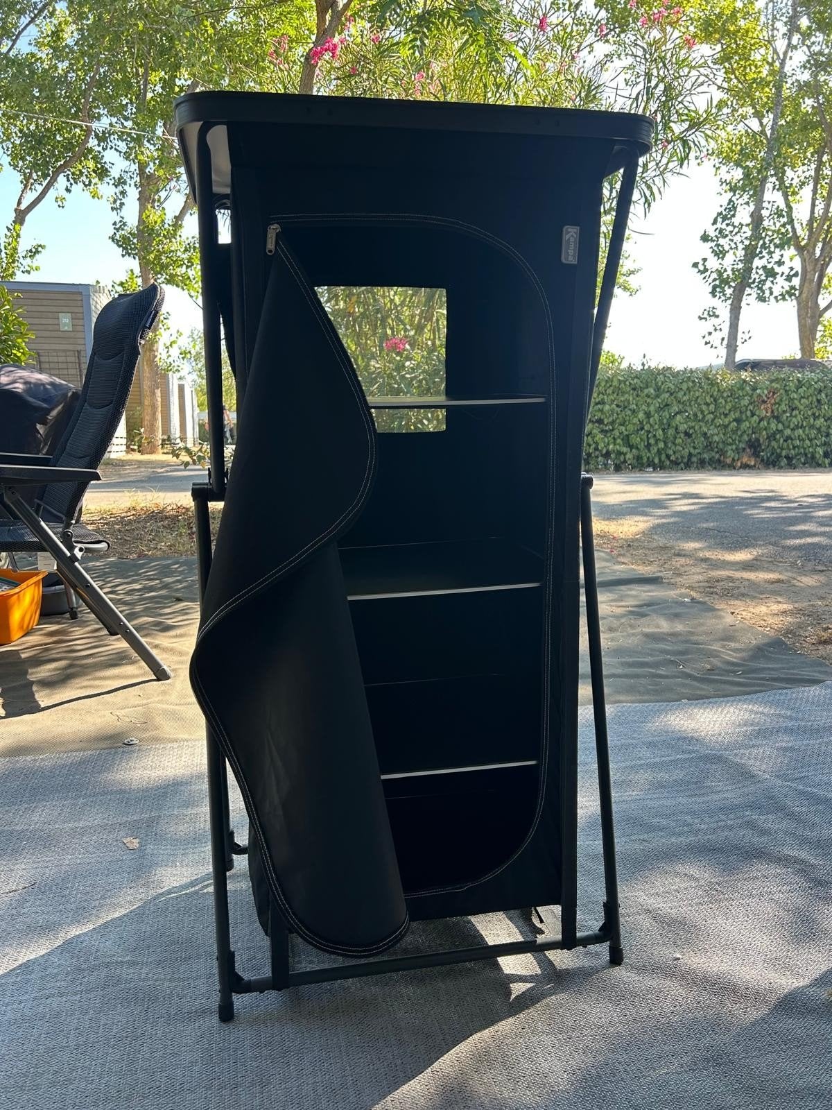 Kampa Grace campingkast - Opvouwbaar en praktisch, Ophalen, Zo goed als nieuw