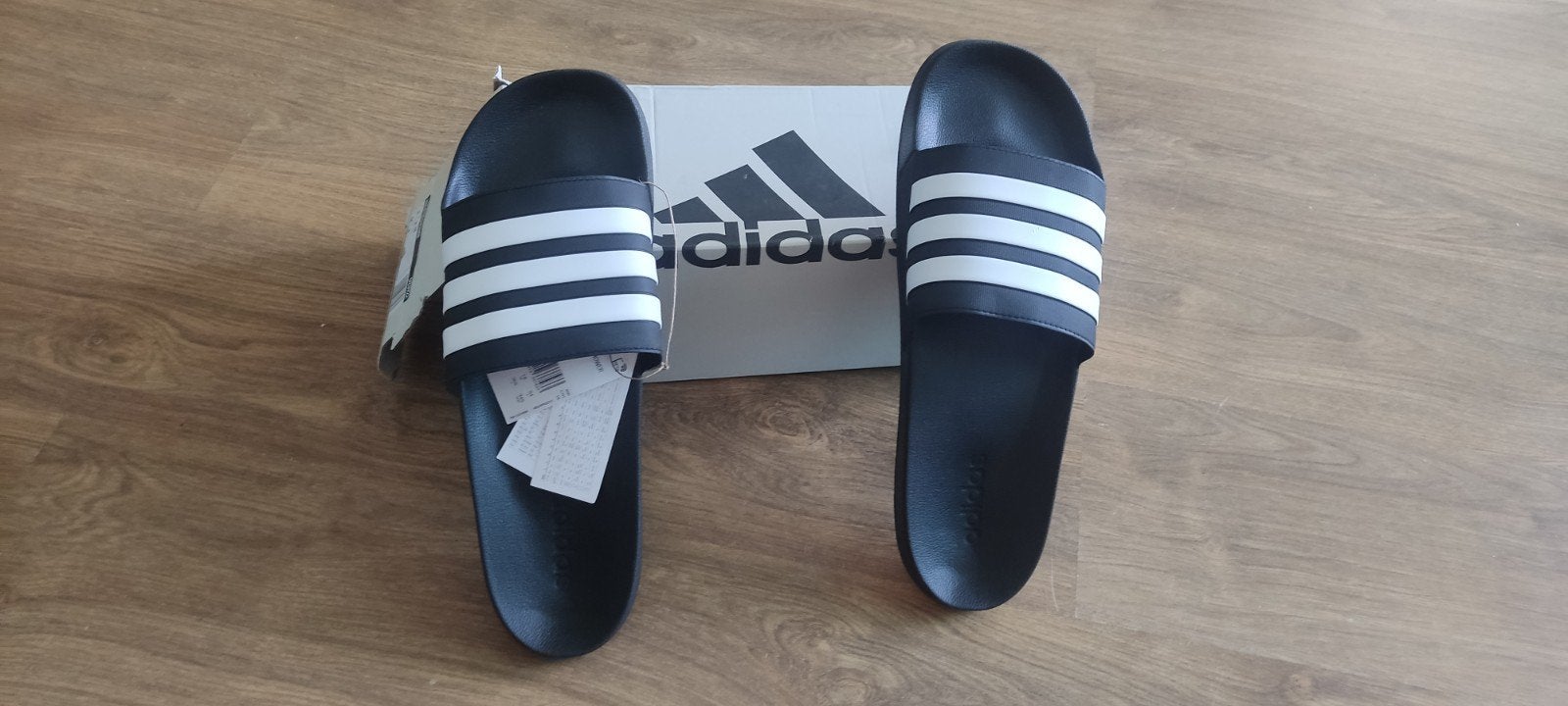 Adidas Adilette Shower Slippers - Nieuw met label, Slippers, Zwart, Nieuw, Ophalen of Verzenden