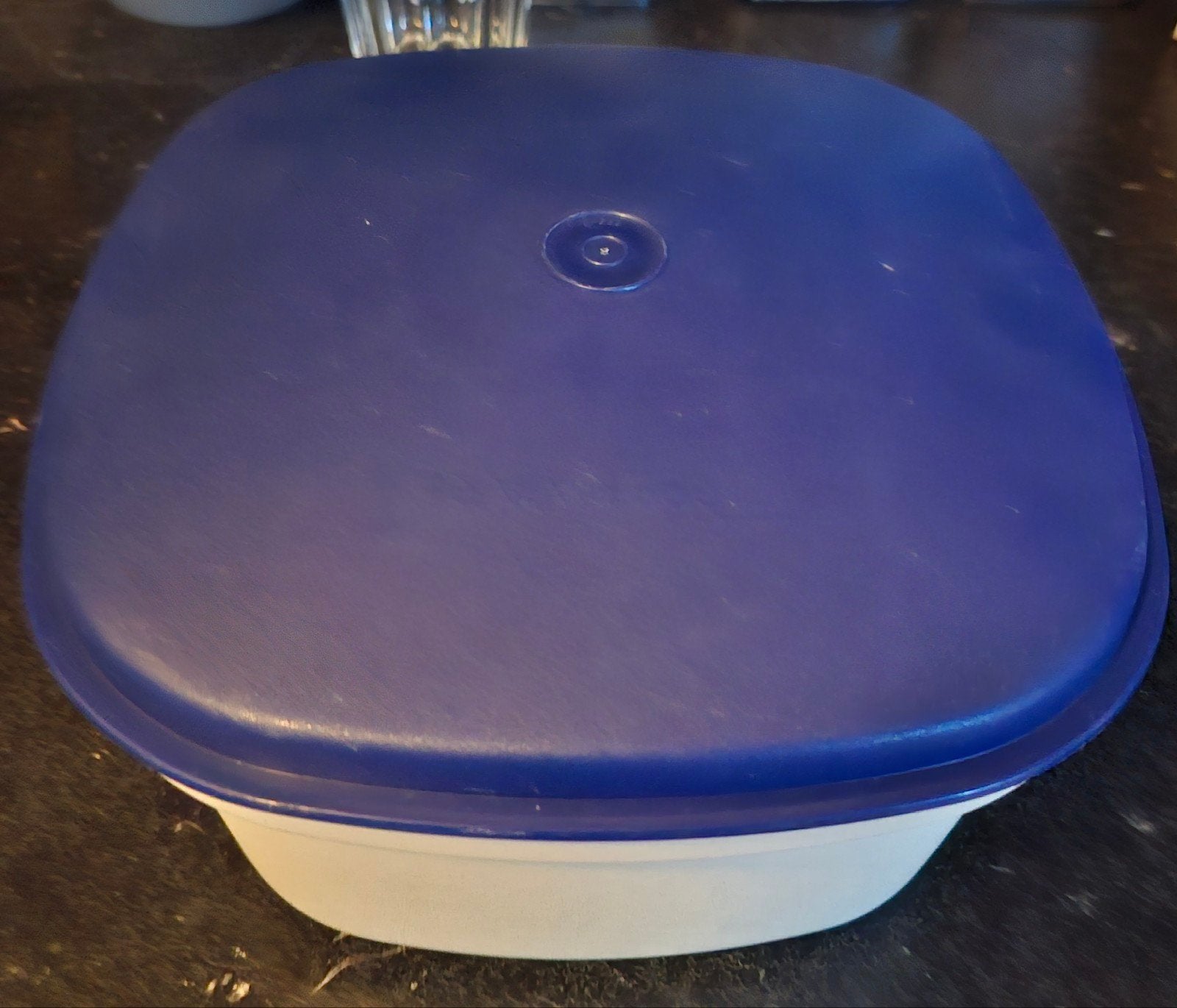 Tupperware serveerwonder /  trommel met vergiet en deksel, Ophalen, Gebruikt, Blauw, Bus of Trommel