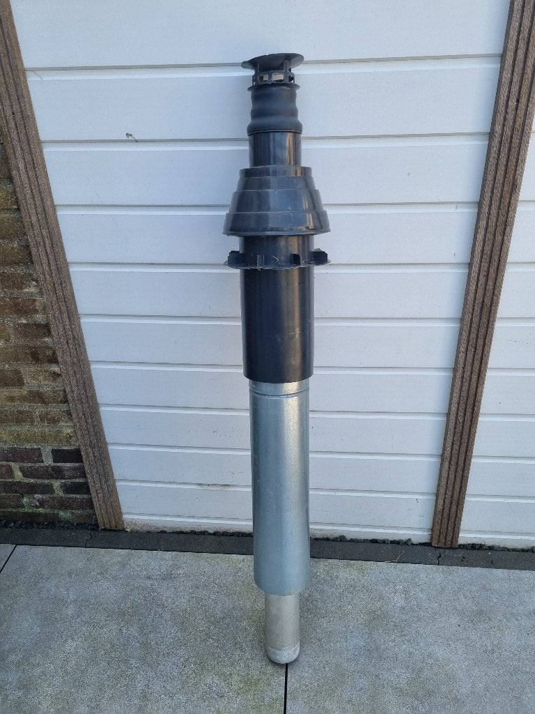 Cv rookgas afvoer pijp, voor plat en pannendak, Ophalen, Gebruikt, Afzuiger