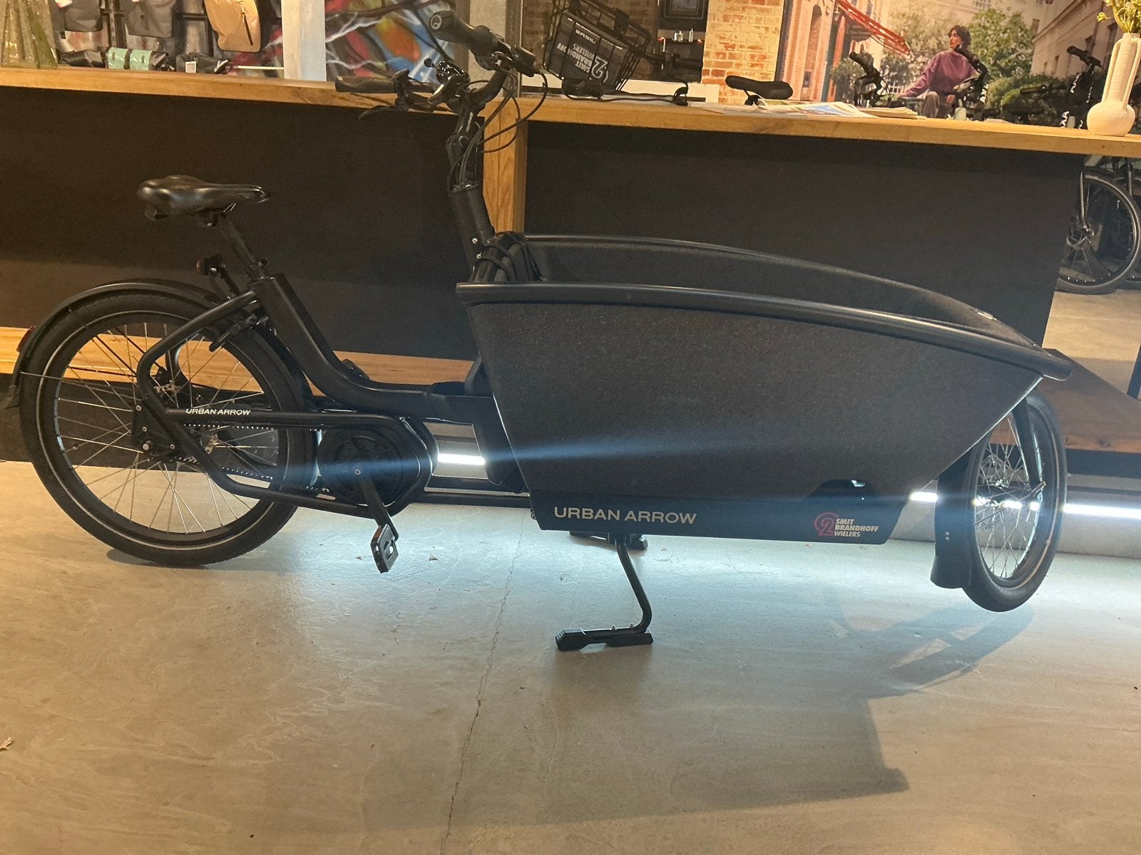 Urban Arrow Family Bakfiets - Elektrisch, Zo goed als nieuw, Overige merken, 3 kinderen, Elektrisch, Ophalen of Verzenden