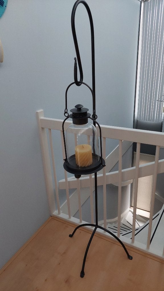 Hangend windlicht aan standaard, Huis en Inrichting, Ophalen, Windlicht, Zwart, Zo goed als nieuw