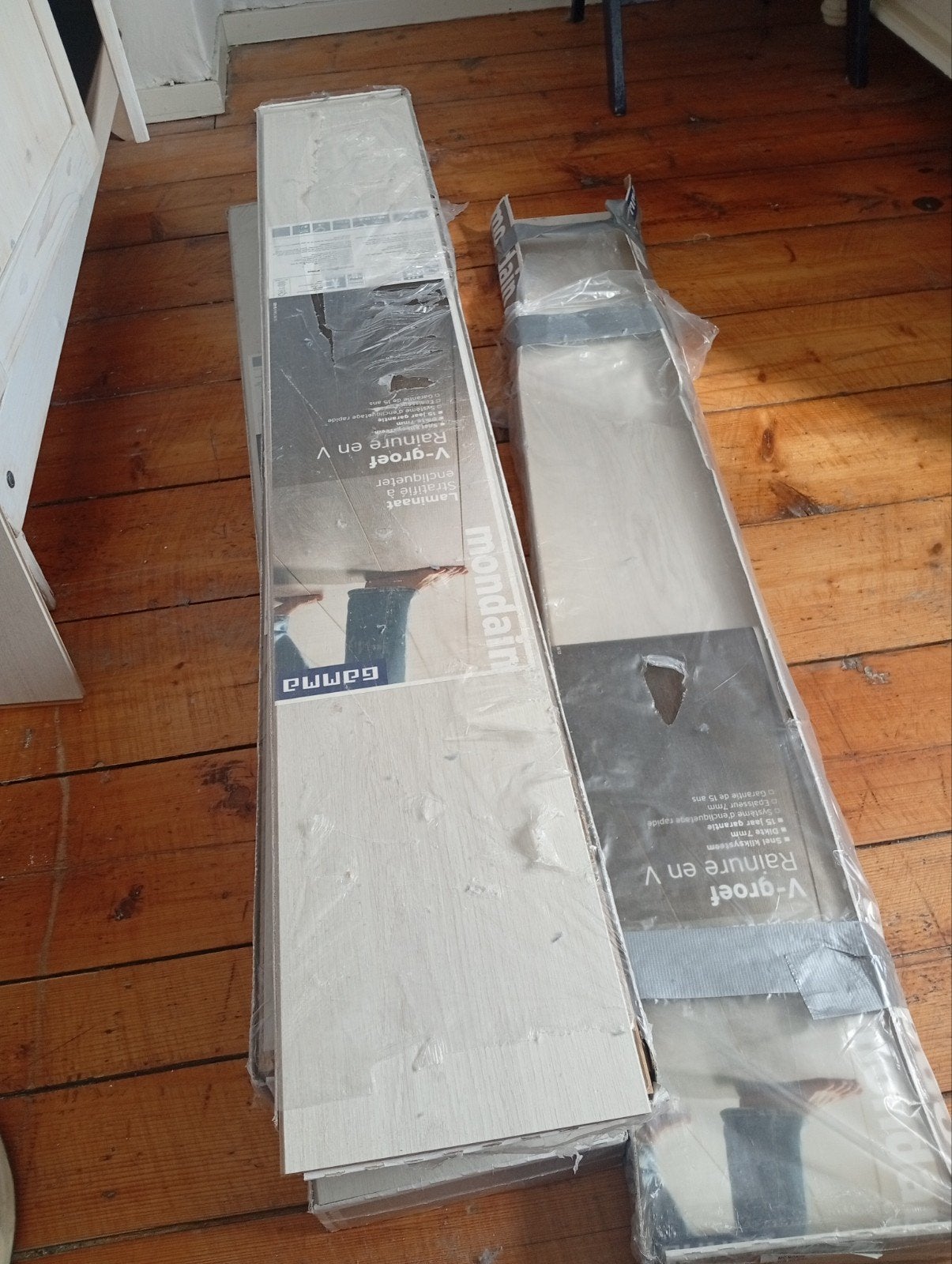 laminaat wit nieuw gamma 3,5  verpakkingen, Ophalen, 50 tot 150 cm, Nieuw, Minder dan 5 m²