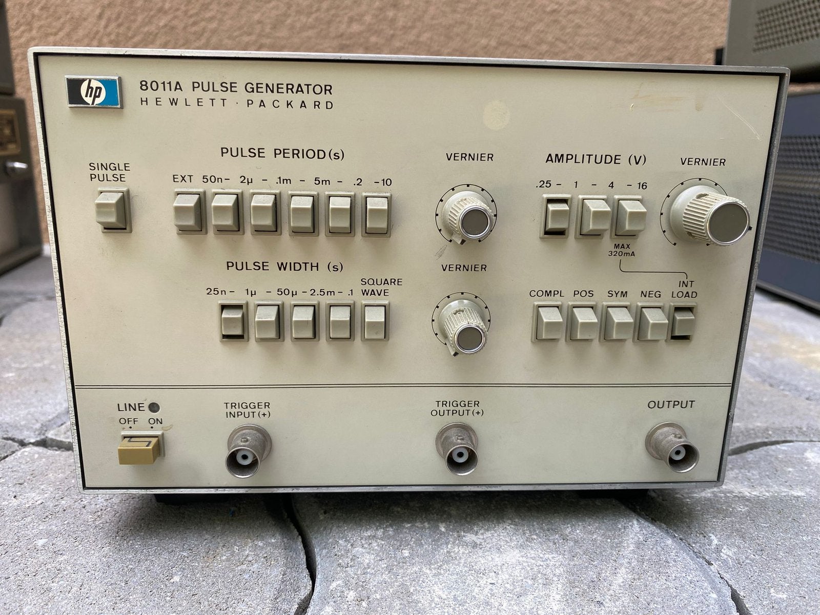 Hewlett-Packard 8011A Pulsgenerator - Vintage Testapparatuur, Doe-het-zelf en Verbouw, Meetapparatuur, Ophalen of Verzenden, Gebruikt