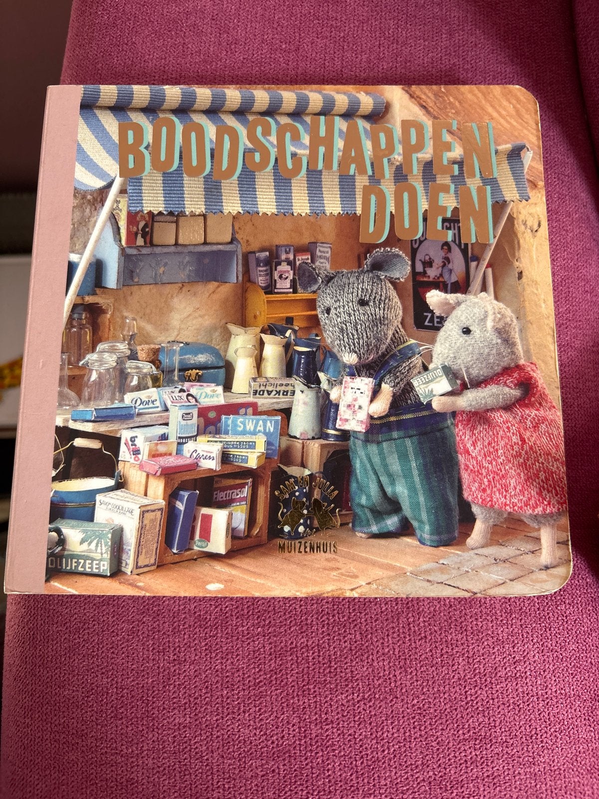 Boodschappen Doen - Het Muizenhuis (Sam en Julia), Ophalen of Verzenden, Zo goed als nieuw, Uitklap-, Voel- of Ontdekboek, 2 tot 3 jaar