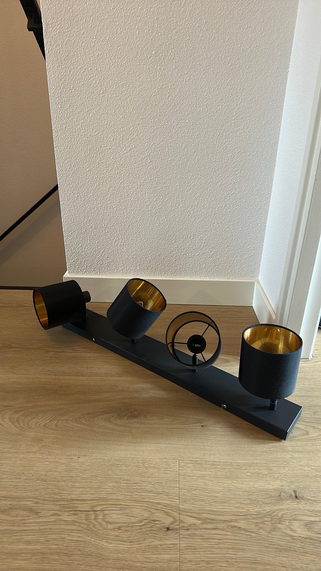 Plafondlamp met 4 spots, Ophalen, Zo goed als nieuw