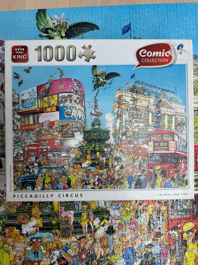 King puzzel Piccadilly Circus 1000 stukjes compleet, Hobby en Vrije tijd, Denksport en Puzzels, Ophalen of Verzenden, 500 t/m 1500 stukjes