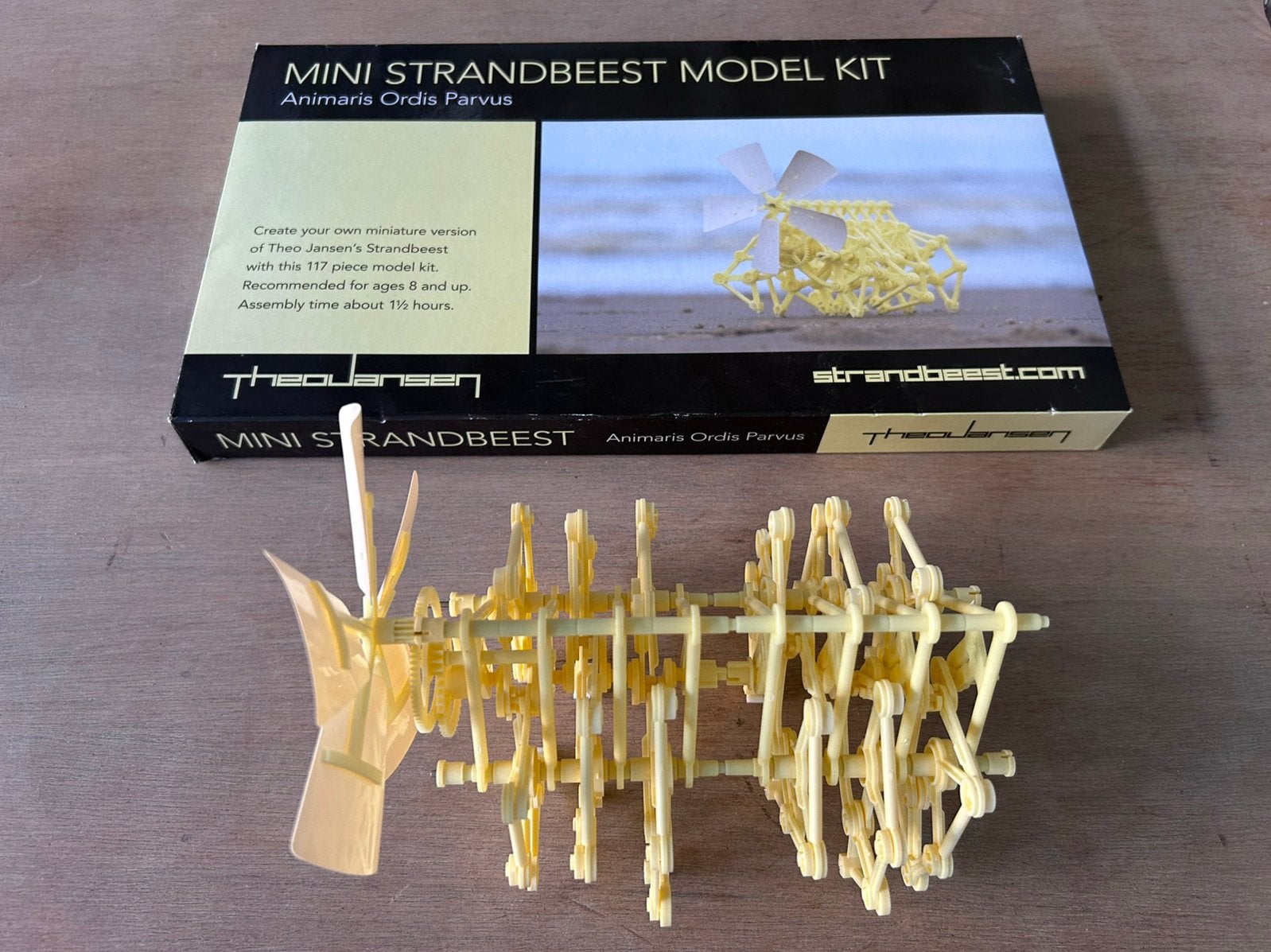 Theo Jansen strandbeest model kit originele uitgave, Ophalen of Verzenden, Zo goed als nieuw, Groter dan 1:32