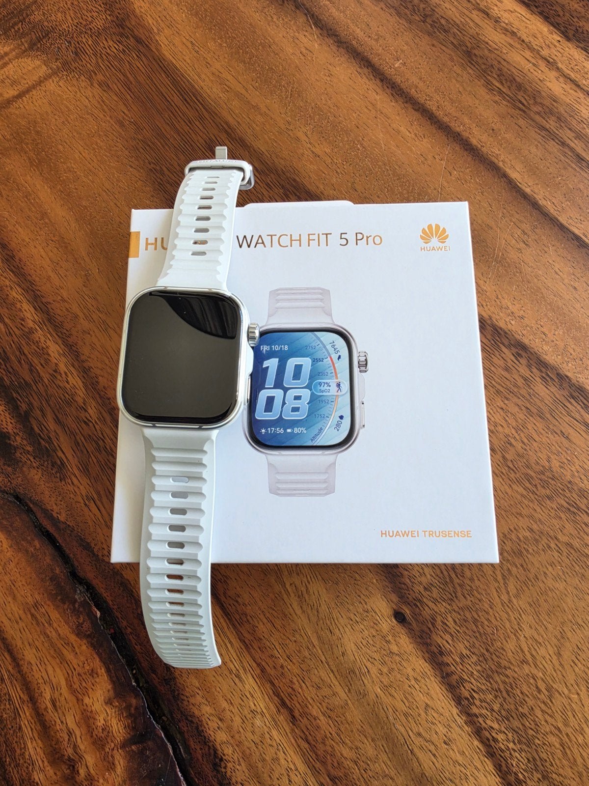 Huawei Watch Fit 5 Pro zo goed als nieuw + extra banden, Ophalen of Verzenden