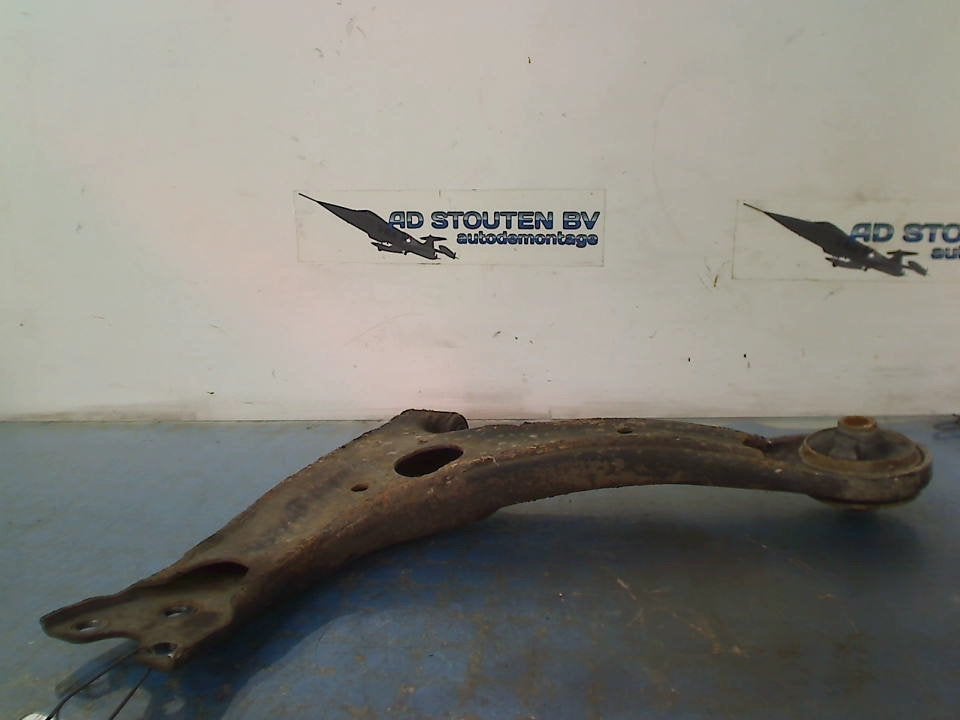 Draagarm Rechts Voor Toyota Corolla Wagon (E12) 2005, Auto-onderdelen, Ophanging en Onderstel, Gebruikt, Kundenbetreuung@toyota.de