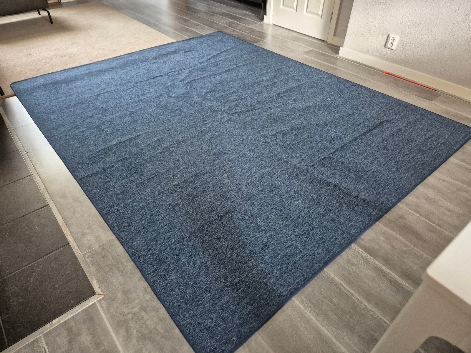 Groot donkerblauw vloerkleed 217 x 274 cm – nieuwstaat, Blauw, 150 tot 200 cm, 200 cm of meer, Ophalen of Verzenden