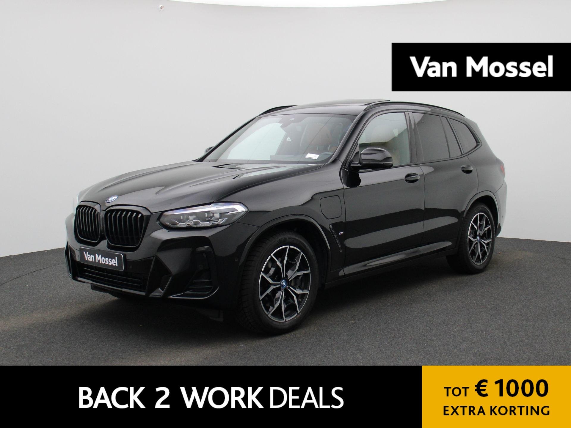BMW X3 xDrive30e M Sport | PANORAMADAK | CAMERA | COGNAC LED, Auto's, 12 maanden, Stof, Gebruikt, 4 cilinders