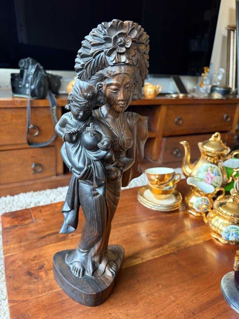 Indonesisch/Balinees houten beeld Madonna met kind, Ophalen, Handgemaakt, 20 - 50 cm, Hout