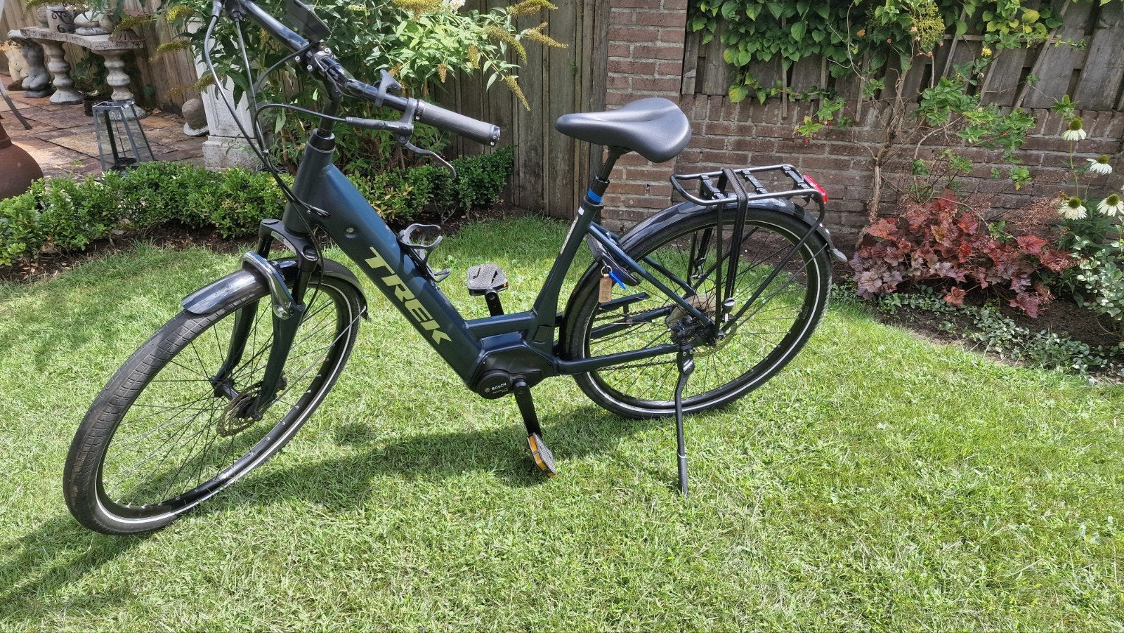 Trek Verve+ 4 (500Wh) - Ebike M/L, Dealer onderhoud - 100%, Ophalen, Zo goed als nieuw, Overige merken
