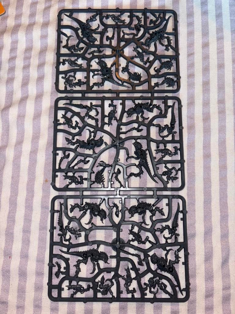 Warhammer 40K Tyranid Termagants - Nieuw op sprue, Hobby en Vrije tijd, Wargaming, Nieuw, Warhammer 40000, Figuurtje(s), Ophalen of Verzenden