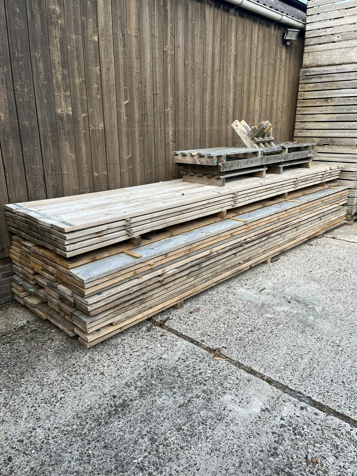 Steigerplanken, Doe-het-zelf en Verbouw, Hout en Planken, Ophalen, 25 tot 50 mm, Zo goed als nieuw, Plank