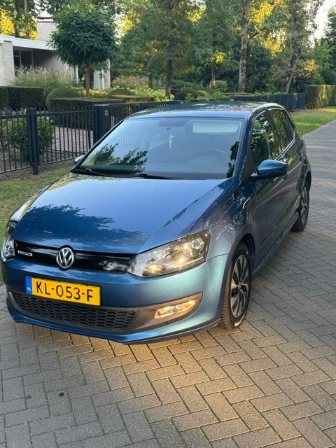 Volkswagen Polo 1.0 TSI 5D BMT 2016 Blauw, Auto's, Voorwielaandrijving, Stof, 40 €/maand, 95 pk