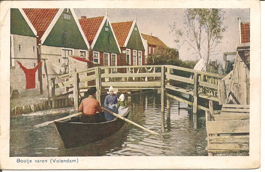 Oude ansichtkaart Volendam - Bootje varen (1935), Ophalen of Verzenden, 1920 tot 1940, Gelopen, Noord-Holland
