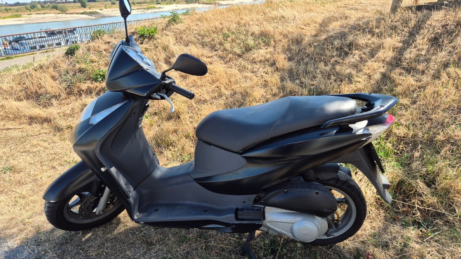 te koop Honda Dylan 150cc, Scooter, Occasion, Particulier, Minimaal motorrijbewijs A2