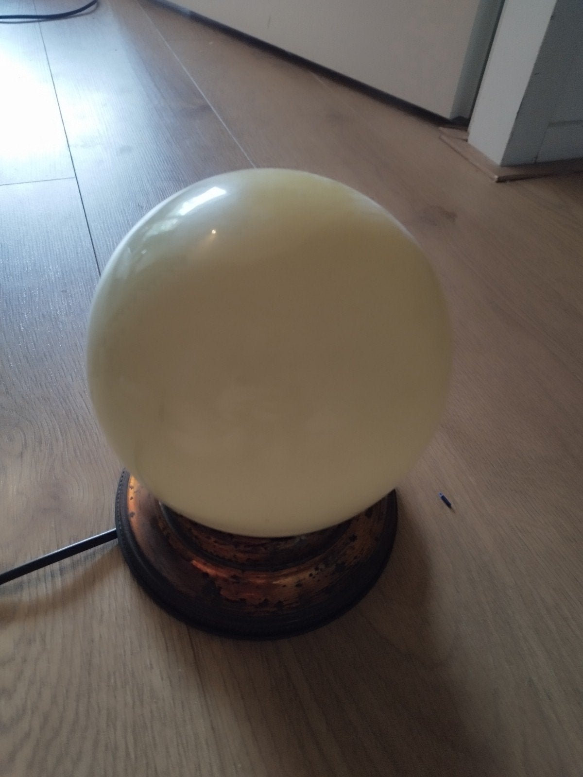 Uranium Glas Lamp met UV-lamp in de fitting, Ophalen