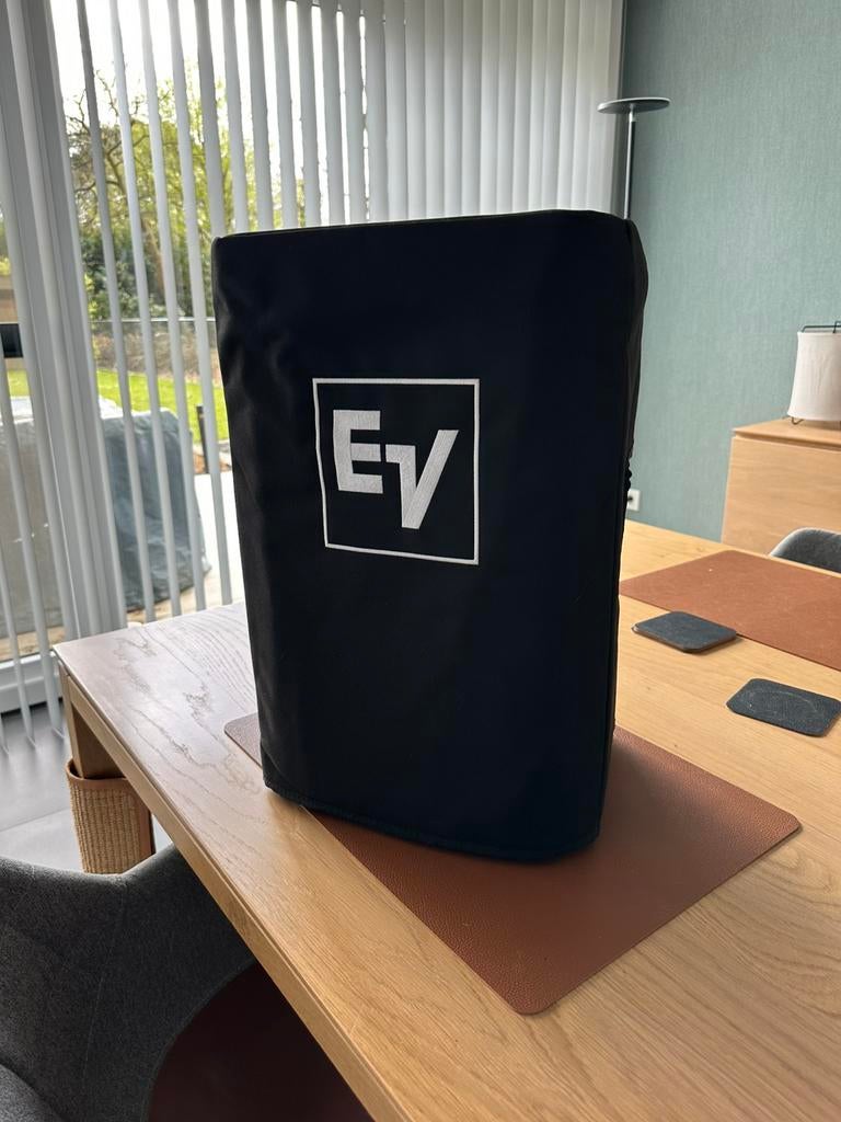 ELECTRO VOICE ZLX-8P g2, Audio, Tv en Foto, Luidsprekers, Overige typen, Zo goed als nieuw, 120 watt of meer, Ophalen
