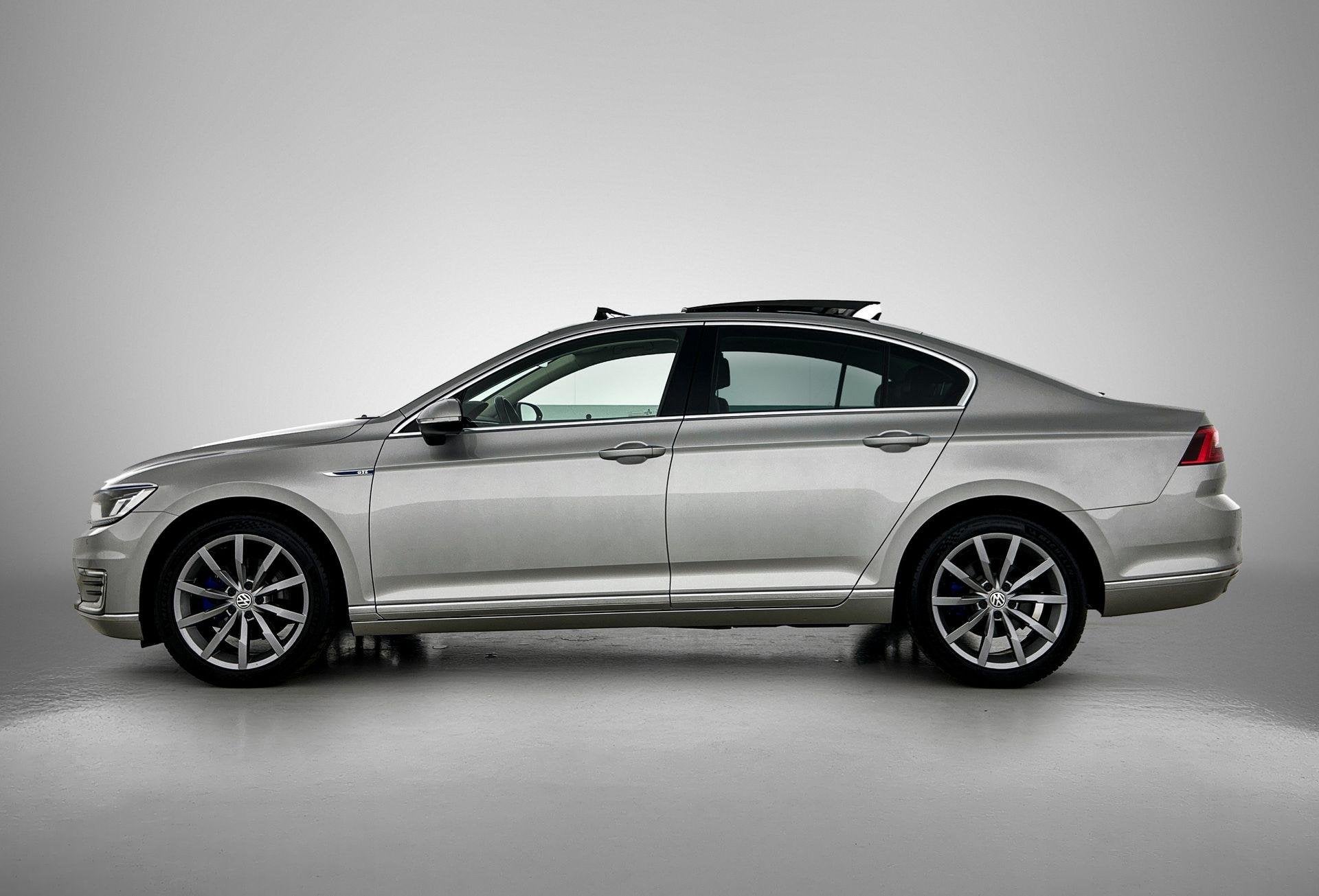 Volkswagen Passat 1.4 TSI GTE Connected Series Plus | Wordt, Auto's, 12 maanden, Gebruikt, 4 cilinders, 1622 kg