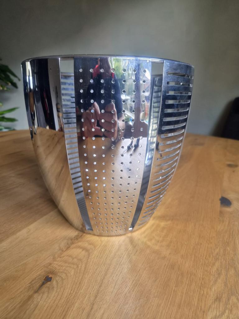 Alessi Helmut Citrusmand - Stijlvolle Fruitmand, Huis en Inrichting, Overige materialen, Mand, Ophalen of Verzenden, Zo goed als nieuw