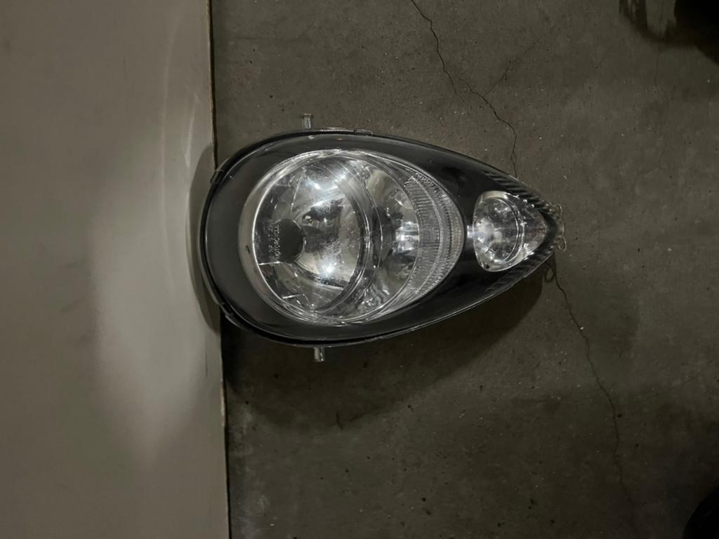 Sym mio 50/100 onderdelen, Ophalen, Koplamp