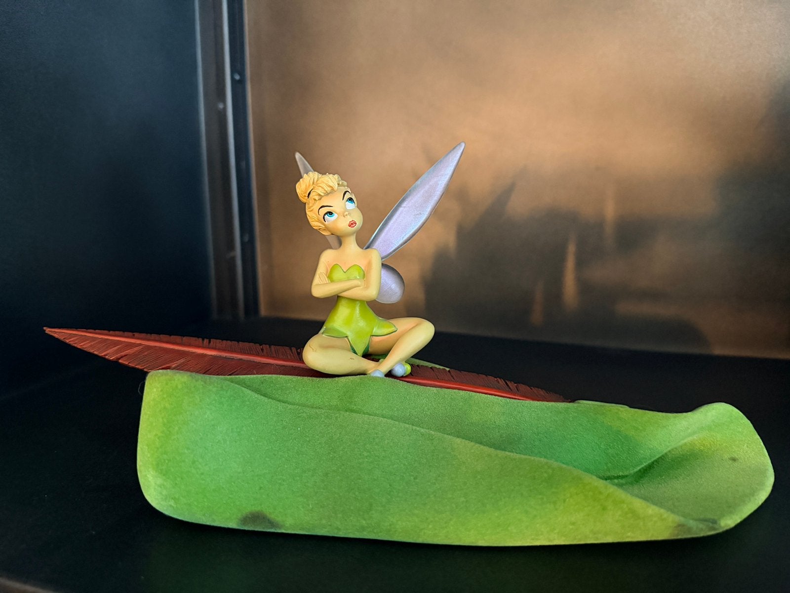 Disney Tinker Bell – by Markrita – Pin Box Figurine, Ophalen of Verzenden, Peter Pan of Pinokkio, Zo goed als nieuw, Beeldje of Figuurtje