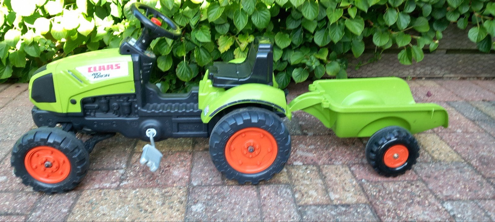 CLAAS Arion 410 Traptractor met aanhanger, Ophalen, Gebruikt, Trapvoertuig