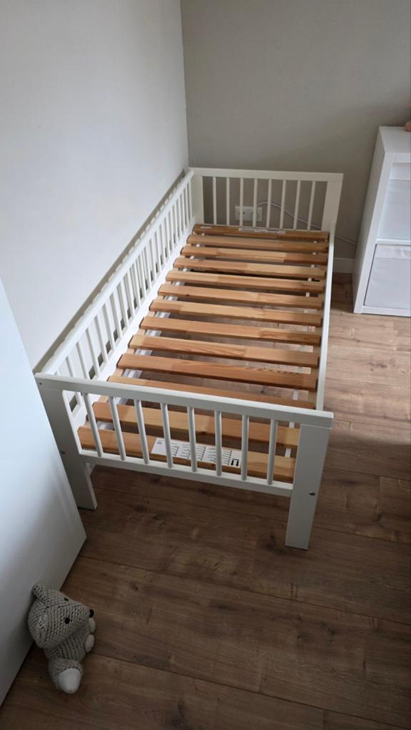 Ledikant 70x150 van ikea., Kinderen en Baby's, Babywiegjes en Ledikanten, Ophalen, Gebruikt, Ledikant
