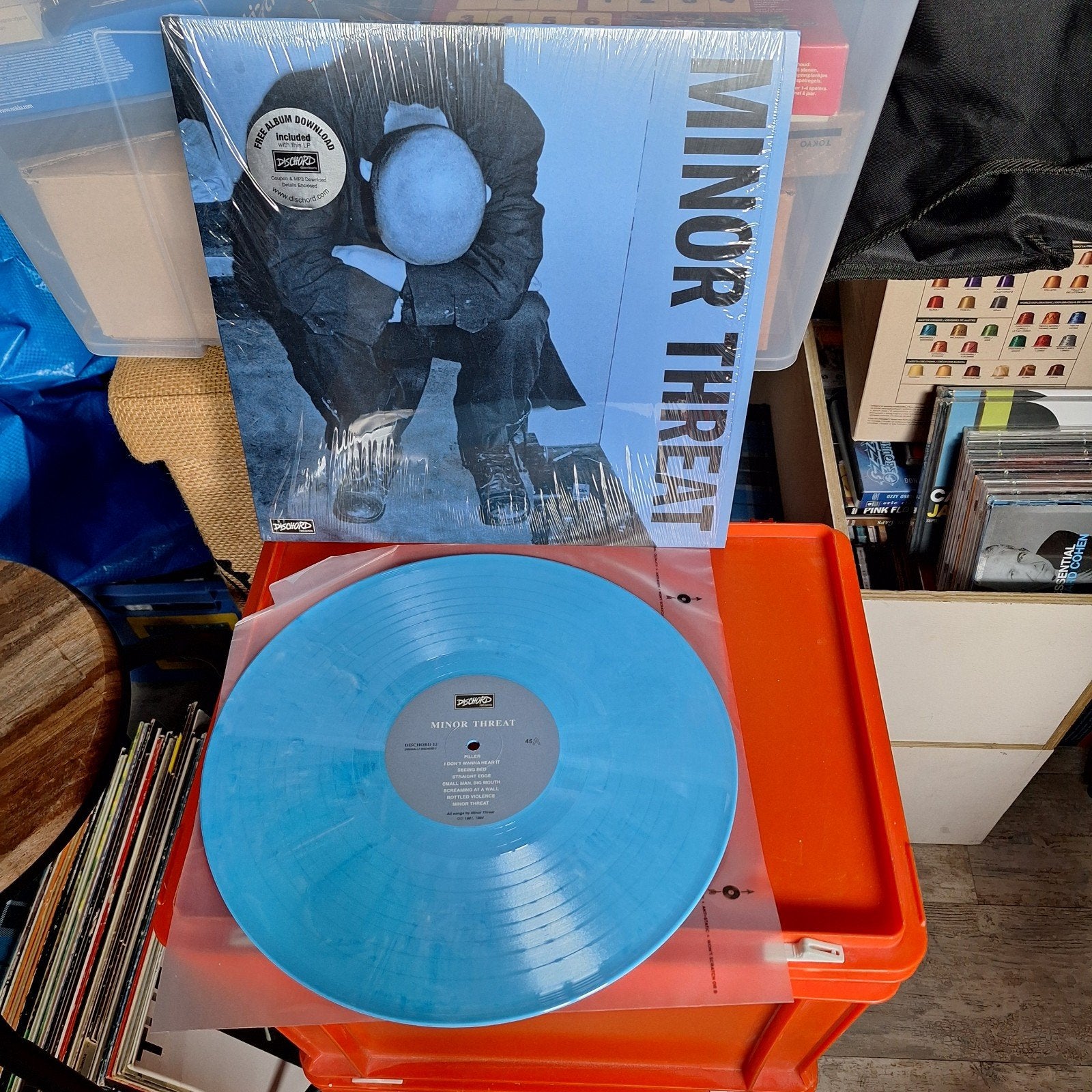 minor threat minor threat koop of ruil, Colored vinyl, Ophalen of Verzenden, Zo goed als nieuw, Punk Rock
