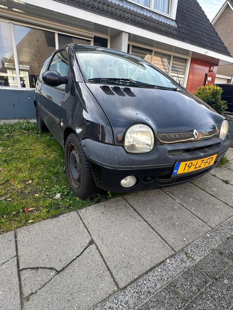 Renault Twingo 1.2 16V Dyna 2005 2003 Zwart, Auto's, Renault, Voorwielaandrijving, 4 cilinders, 4 stoelen, Zwart
