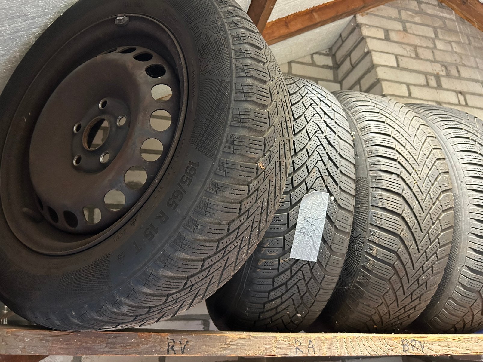 Continental winterbanden, Auto-onderdelen, Banden en Velgen, Ophalen, 15 inch, Winterbanden, Band(en)