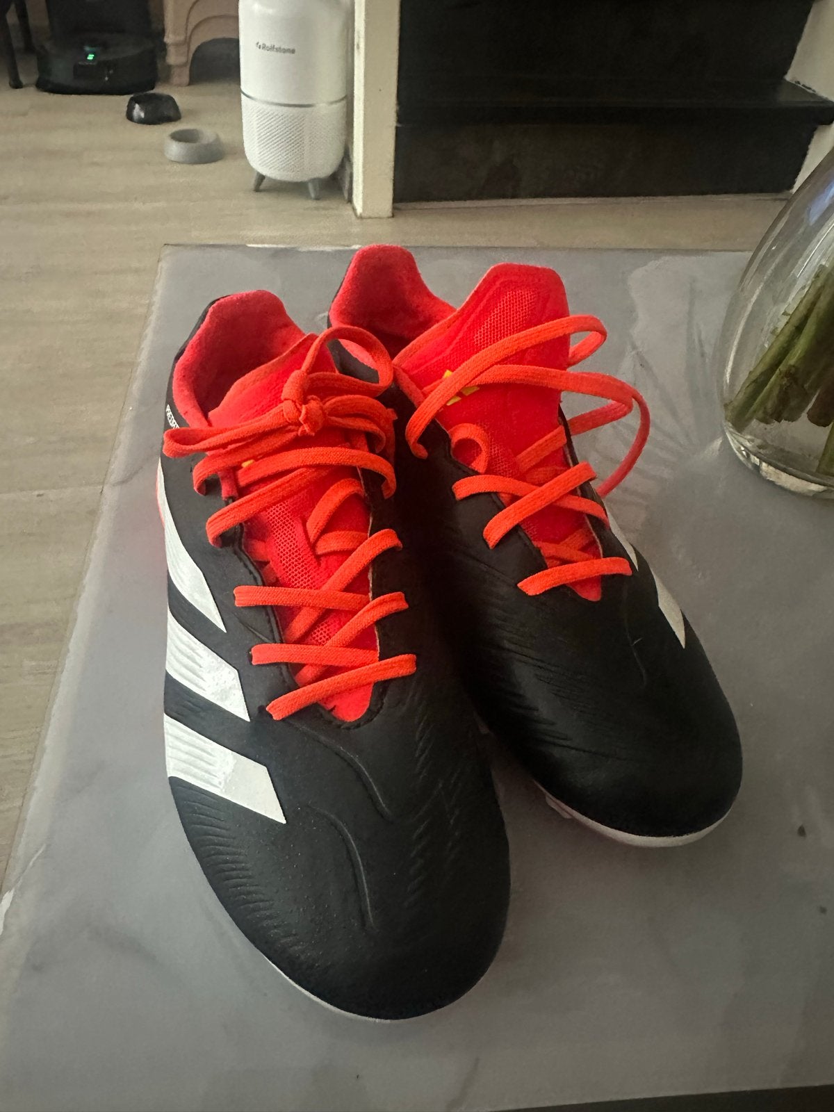 Adidas Predator voetbalschoenen - Maat 38, Ophalen of Verzenden, Nieuw, Schoenen