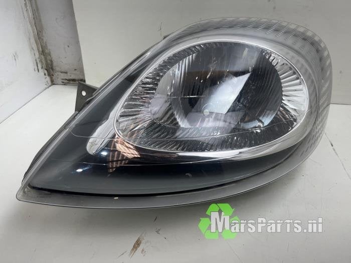 Koplamp links van een Opel Vivaro, Gebruikt, -, -, Opel